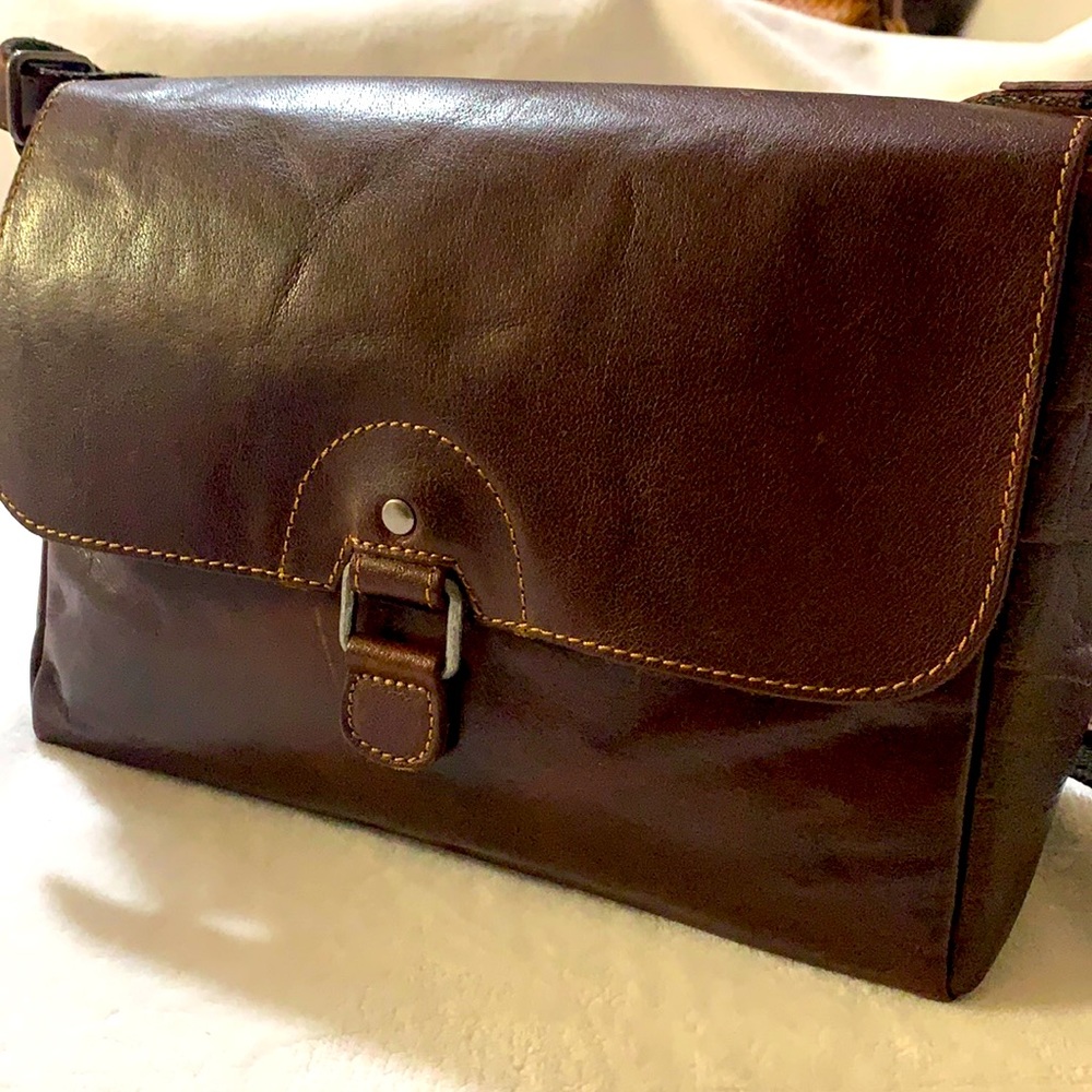 Genuine Dark Brown Leather Bag.